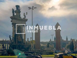 Local comercial en venta en El Camp de l'Arpa del Clot en Barcelona