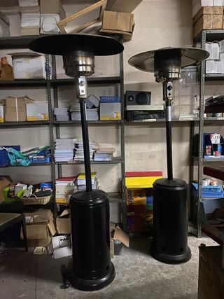 Estufa seta exterior para bar. Dos estufas