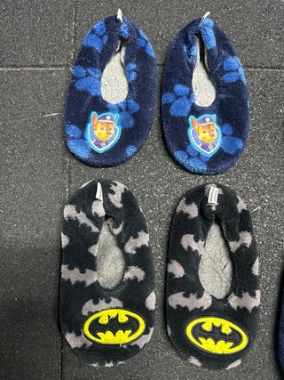 Zapatillas de estar por casa tipo calcetín niños