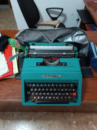 Olivetti Studio 45 Máquina de Escribir Verde