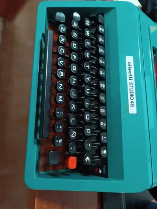 Olivetti Studio 45 Máquina de Escribir Verde