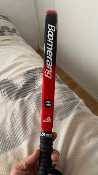 Pala Padel Boomerang Junior Roja, funda incluida