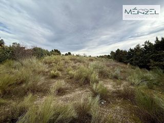 Terreno en venta en Los Cigarrales-La Bastida en Toledo