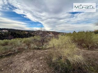 Terreno en venta en Los Cigarrales-La Bastida en Toledo
