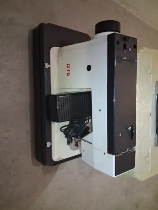 Máquina de coser Alfa Eibar