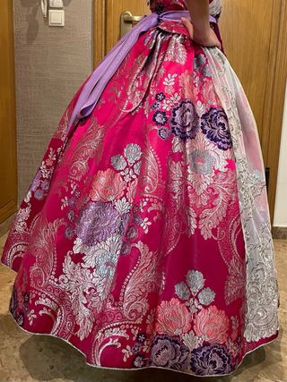 ALQUILO Traje de Fallera