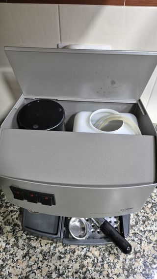 Cafetera SOLAC Expresso 18 Bares C304