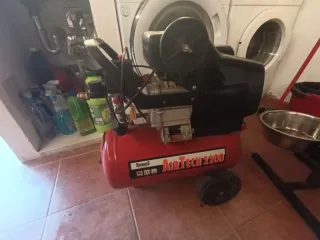 Compresor de aire AirTech 2200