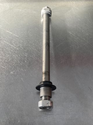 Eje Rueda Trasera BMW G310R 2017