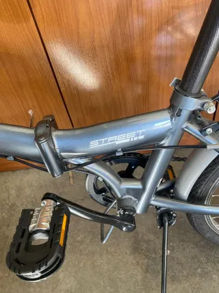 Bicicleta Plegable Momo Street Gris