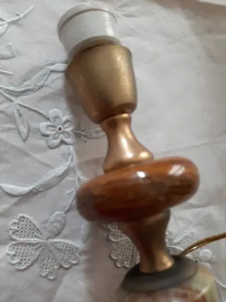 Lampada da tavolo onice martone striato