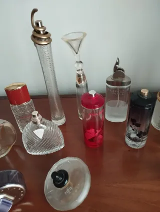 16 Flaconi Profumi Vuoti