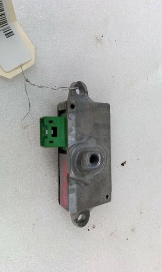 Nissan 522401 centralita airbag 65776929555 pickup