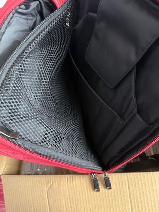 Mochila ZINZ Negra y Roja para Portátil