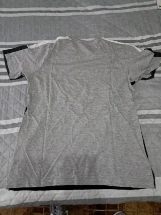 Camiseta Jack & Jones Negra y Gris Talla M