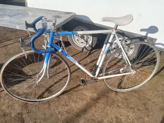 Bicicleta de carretera Mento