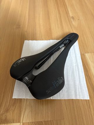 Sillín Selle Italia SLR Carbono