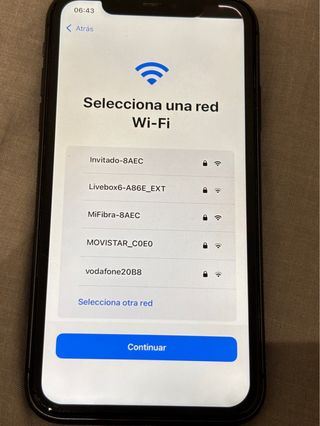 iPhone 11 Negro y Blanco 128GB los dos