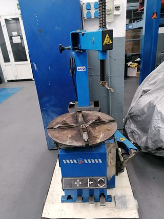 Desmontadora de ruedas Ravaglioli