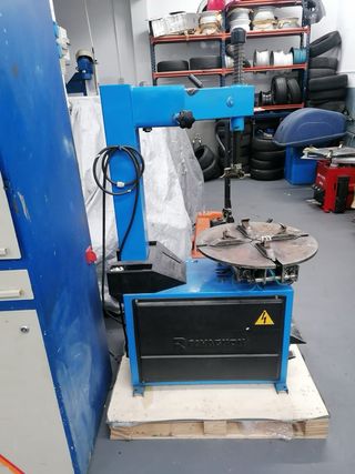 Desmontadora de ruedas Ravaglioli