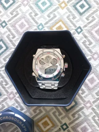 Reloj Skyline Analógico y Digital Plata