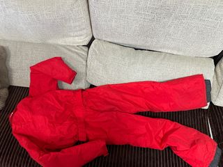 Mono de nieve rojo niño talla 8