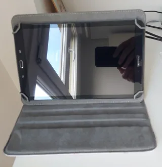 Samsung Galaxy Tab A 10.1 SM-T585 Negra + funda