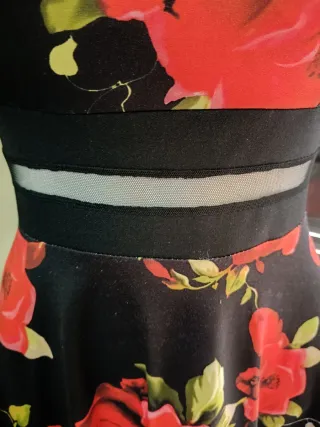 Abito donna nero con fiori rossi