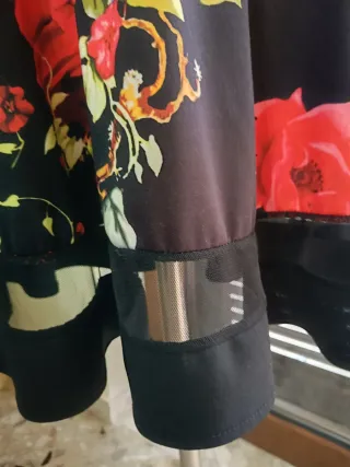 Abito donna nero con fiori rossi