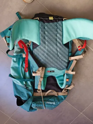 Mochila ergonómica Quechua mujer