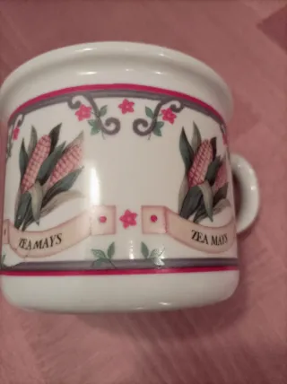 Tazza da latte in porcellana decorata