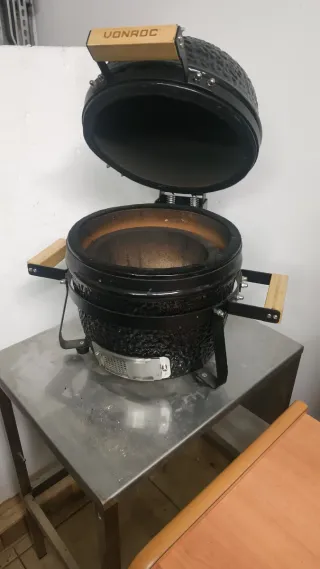 Barbacoa Kamado Vonroc Negra