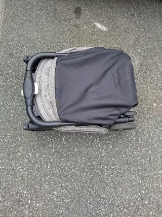 Silla de paseo Safety 1st gris