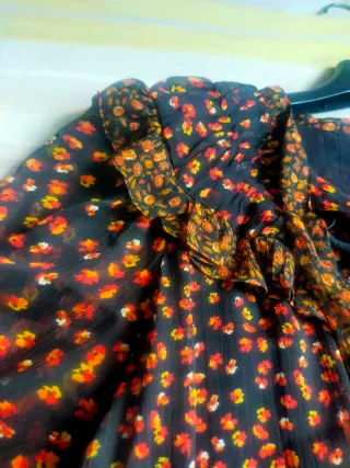 Vestido estampado floral manga larga muy ponible