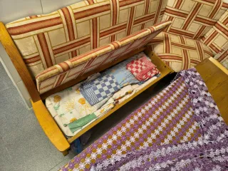 Conjunto cocina: Rinconera, mesa y 4 sillas