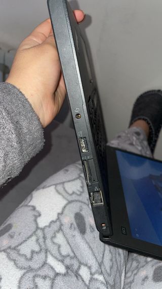 Portátil Lenovo ThinkPad Negro