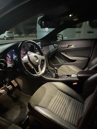 Mercedes-Benz CLA200 Amg Line