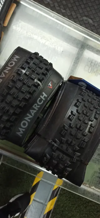 Pareja Cubiertas Mitas Monarch o kratos Tubeless
