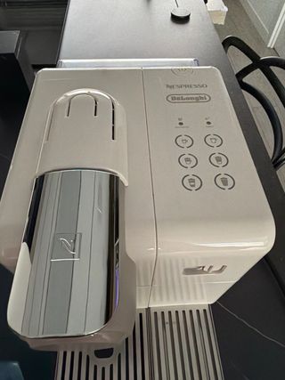 Cafetera Nespresso Lattissima Touch