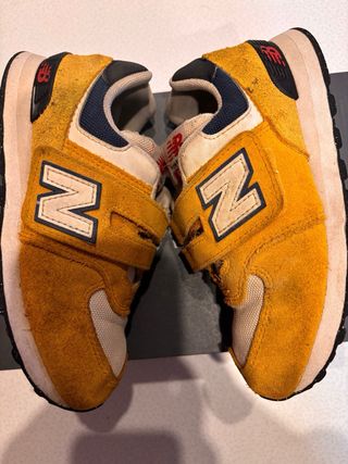 New Balance Giallo Senape Misura 32