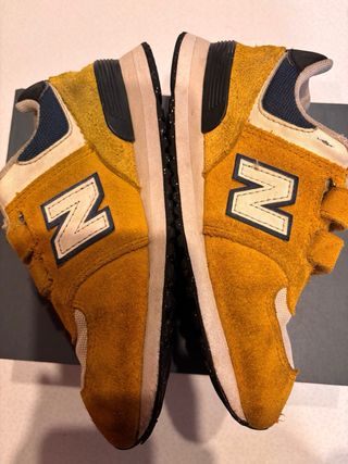 New Balance Giallo Senape Misura 32