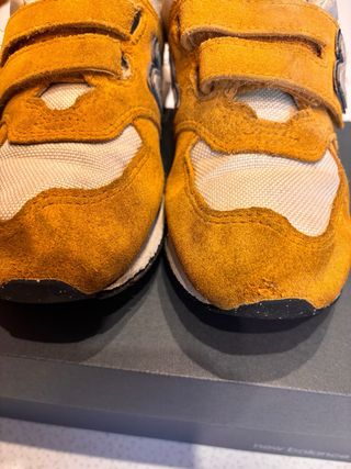 New Balance Giallo Senape Misura 32