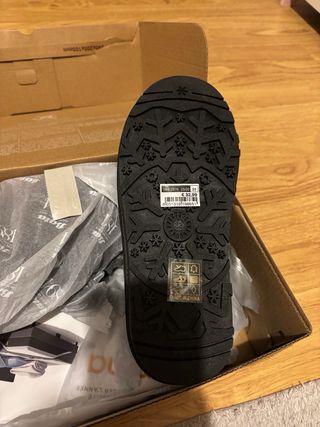 Botas de pelo niña Bata Talla 33