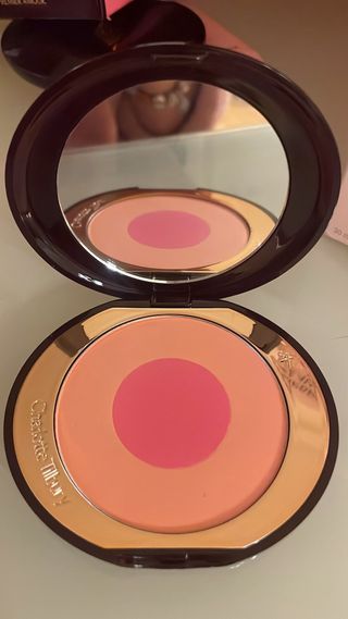 Charlotte Tilbury colorete naranja y rosa
