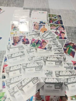 259 Cromos Liga Este 2025-26 Panini