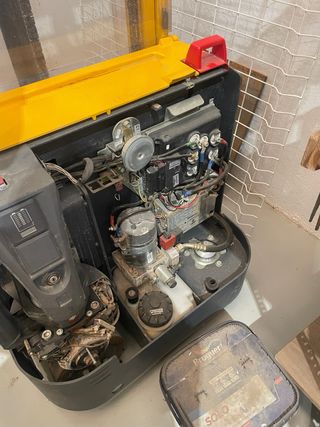 Carretilla apiladora Jungheinrich