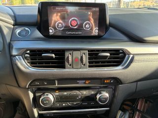 Mazda 6 2.2 D 175 CV acabado Luxury