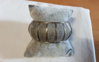 Lotto bigiotteria: collane, bracciali e cavigliera