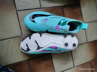 Zapatillas de fútbol multicolor