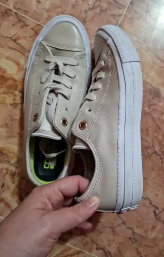 Converse Beige Talla 37